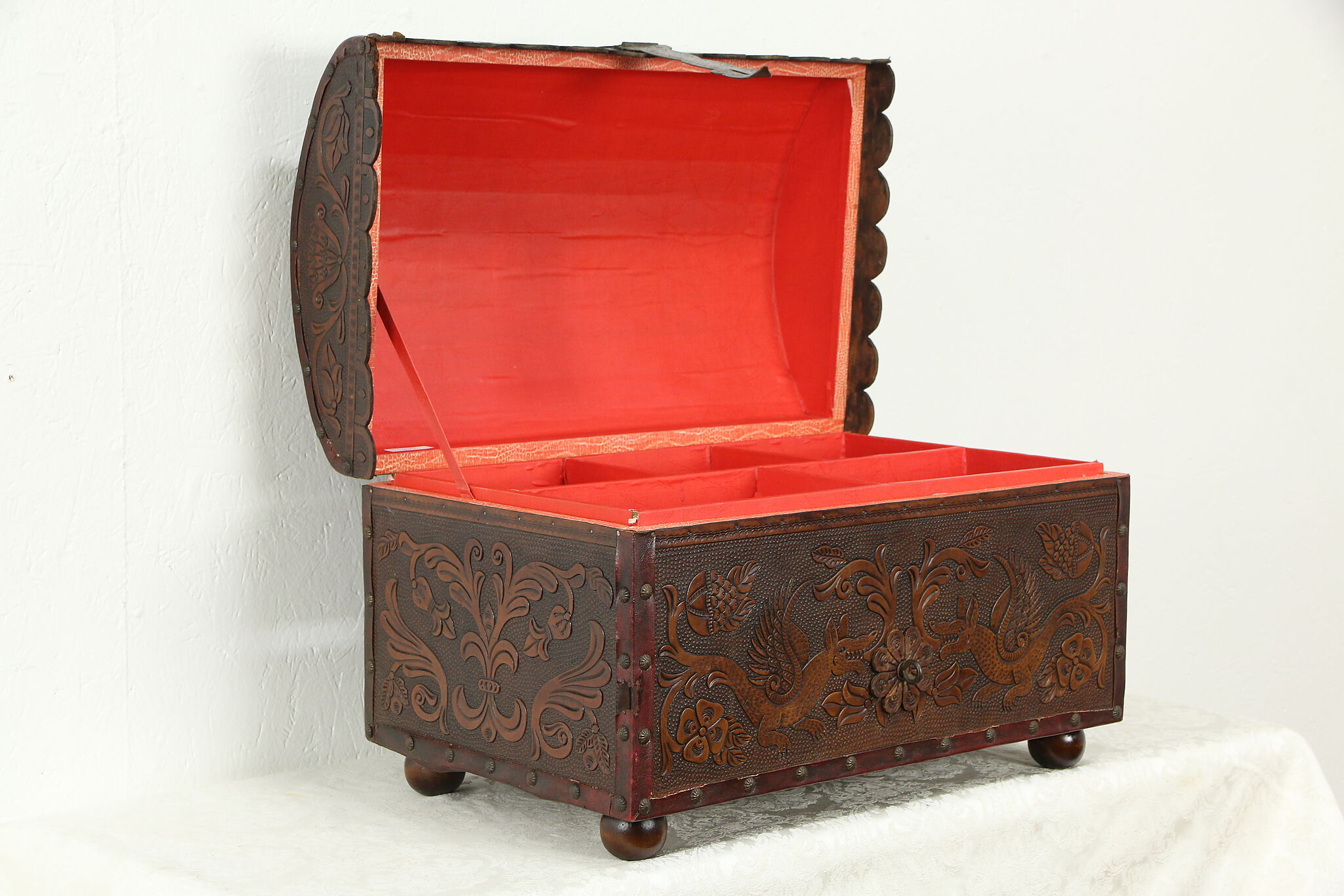 Horseshoe Trunk Style Jewelry Box Trunk Style Vintage Men's Horseshoe Trunk  Jewelry Box