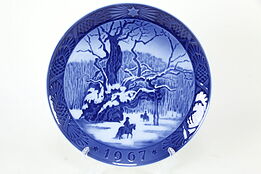 Royal Copenhagen Christmas Plate, The Royal Oak, 1967 #35969