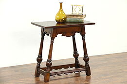 Carved Oak 1930 Vintage English Style End or Lamp Table #28726