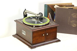 Victor VV-VI Tabletop 1915 Antique Mahogany Victrola  Wind Up Phonograph