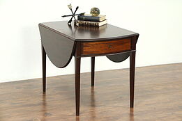 Hepplewhite 1790 Antique Mahogany Pembroke Dropleaf Lamp Table