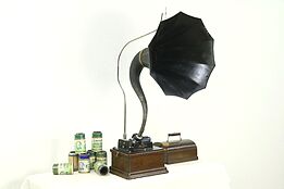 Edison Fireside Antique Oak Cylinder Record Player, Cygnet Horn #28668