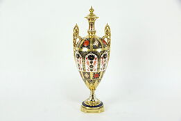 Traditional Imari Royal Crown Derby Two Handled Vase #35561