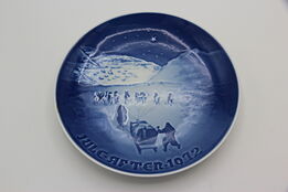 Bing and Grondahl Christmas Plate, Christmas in Greenland, 1972 #36584