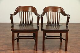 Pair of Antique Quarter Sawn Oak Banker, Office or Library Chairs, Klode #29290