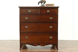 Walnut Hepplewhite Period 1790 Antique Chest or Dresser, Pennsylvania