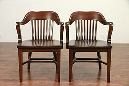 Pair of Antique Quarter Sawn Oak Banker, Office or Library Chairs, Klode #29289