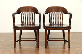 Pair of Quarter Sawn Oak 1910 Antique Banker, Desk or Office Chairs #30432