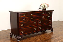 Georgian Design Vintage Mahogany 10 Drawer Dresser or Chest, Stickley #41978