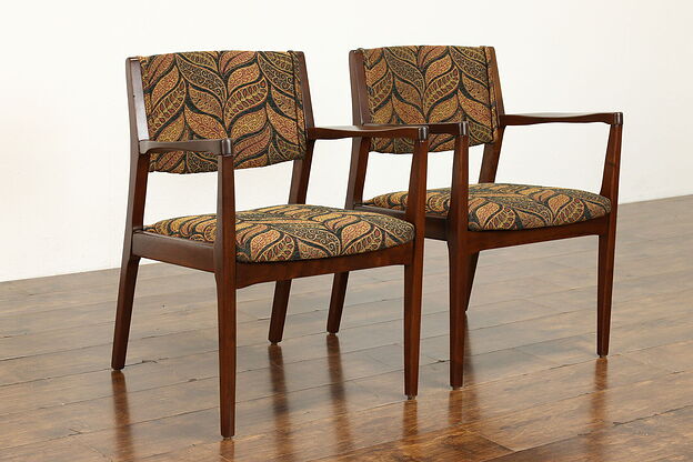 Pair of Midcentury Modern Walnut Dining, Office or Library Chairs #38984 photo