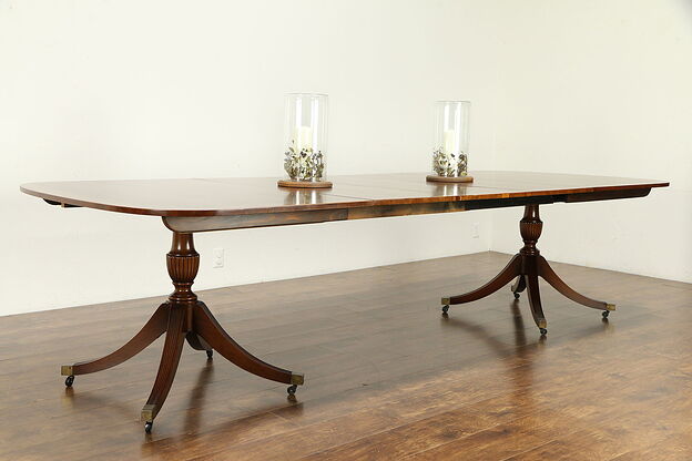 Traditional Banded Vintage 10' Mahogany Dining Table, 4 Leaves, Baker #32409 photo