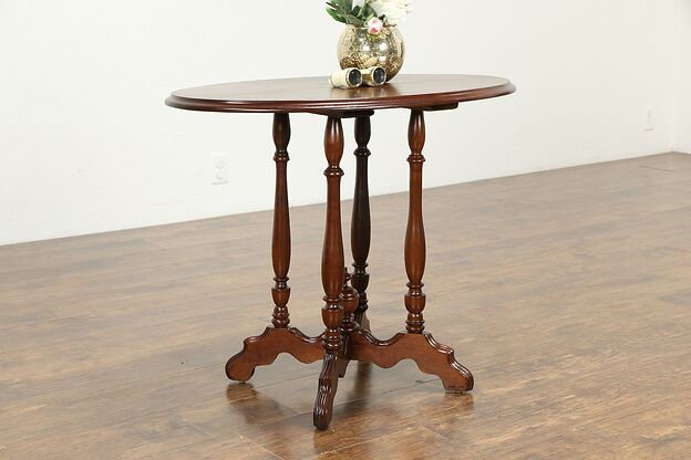 Victorian Antique Oval Walnut Parlor Lamp Table or Nightstand  #36291 photo