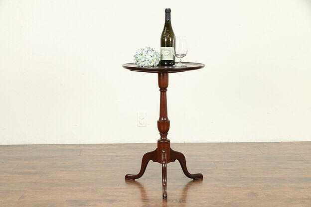 Vintage Mahogany Chairside Tea Table, Pedestal Base #31518 photo