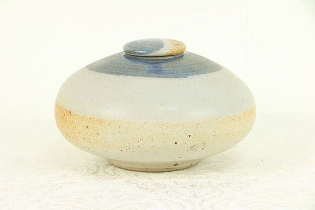 Art Pottery Vessel & Lid, Light Glaze Covered Jar, Bruce Bodden #30482 photo