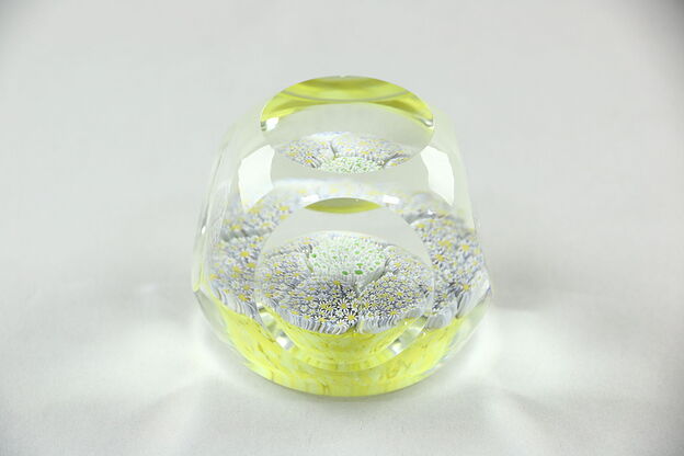Paperweight, Faceted Itailian Blown Glass, Signature Cane #25125 photo