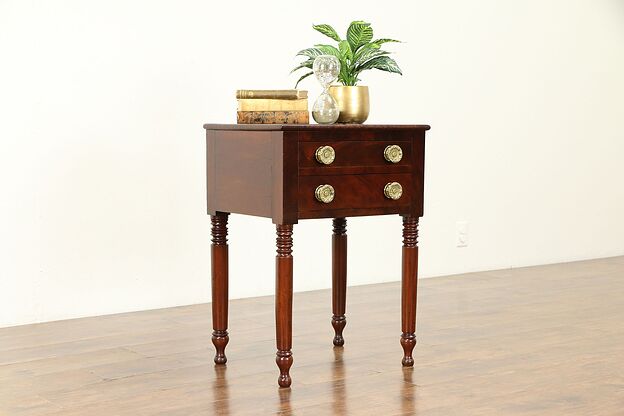 Sheraton Antique 1830 Mahogany Sewing, Work, or Lamp Table, Nightstand  #31152 photo