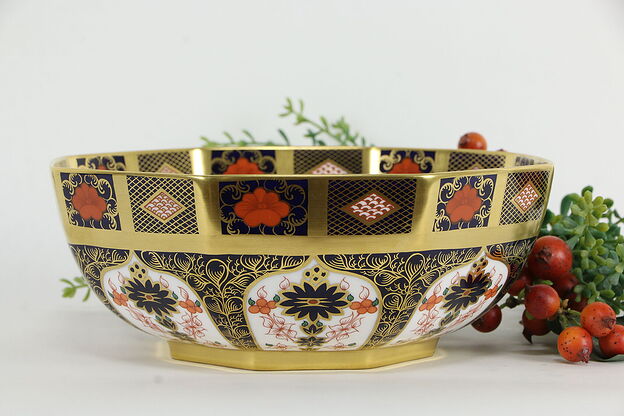 Traditional Imari Royal Crown Derby 8 1/4" Octagonal Bowl #35977 photo