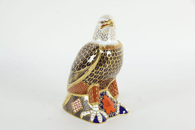 Traditional Imari Royal Crown Derby Eagle Sculpture 7" #35981 photo
