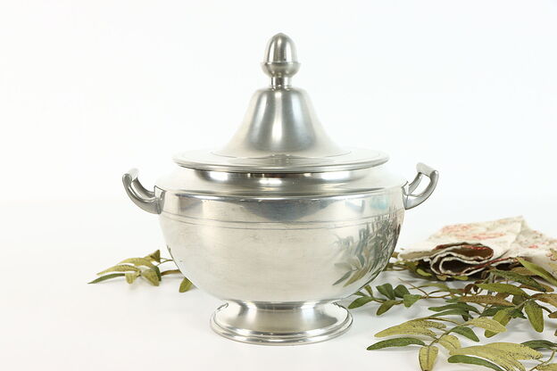 Pewter Vintage Sauce or Soup Tureen Centerpiece Handles, Lid, Woodbury #38787 photo