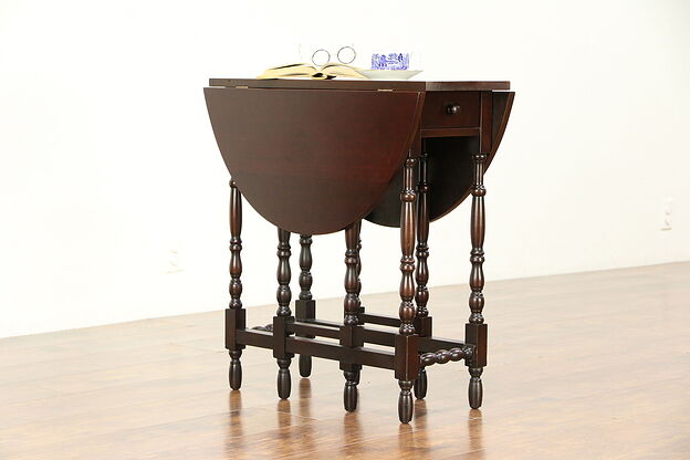 Oval Mahogany Antique Gate Leg Dropleaf Chairside or Tea Table #30229 photo