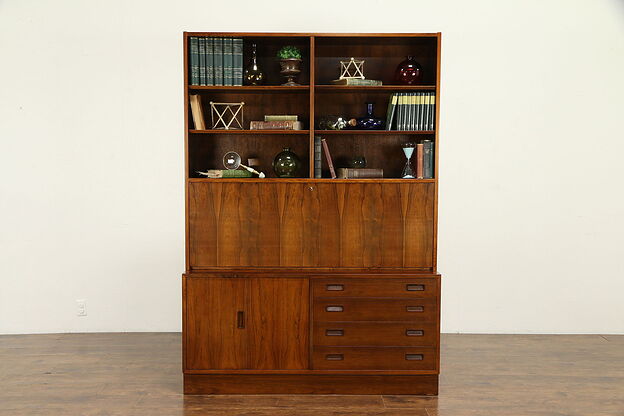 Midcentury Modern Rosewood Desk Bar Cabinet Bookcase, Hundevad Danish #32378 photo