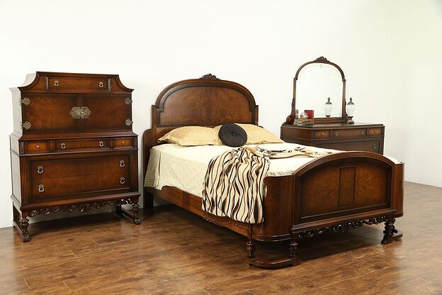 English Tudor Style Antique 1920 Walnut 3pc Bedroom Set, Queen Size Bed #31125 photo