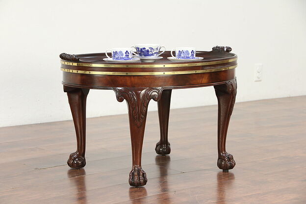 Baker Vintage Oval Coffee Table, Inlaid Marquetry Medallion, Paw Feet #30024 photo