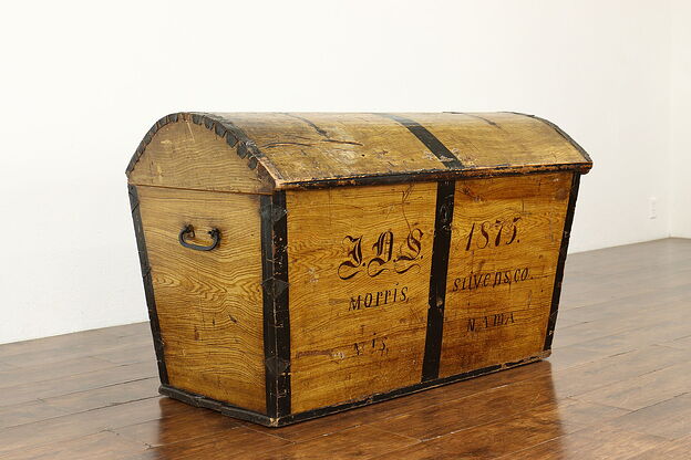 Scandinavian Immigrant Farmhouse Pine Trunk Hand Painted & Signed 1875 #40568 photo