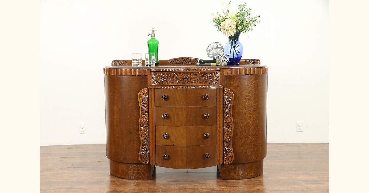 side4-3-19deco.jpg