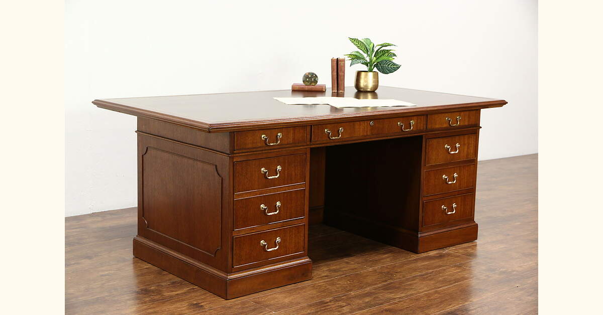 ex63017desk.jpg