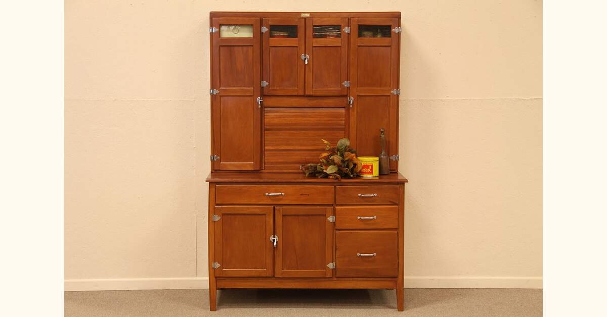 Wilson Hoosier Kitchen Roll Top Cupboard