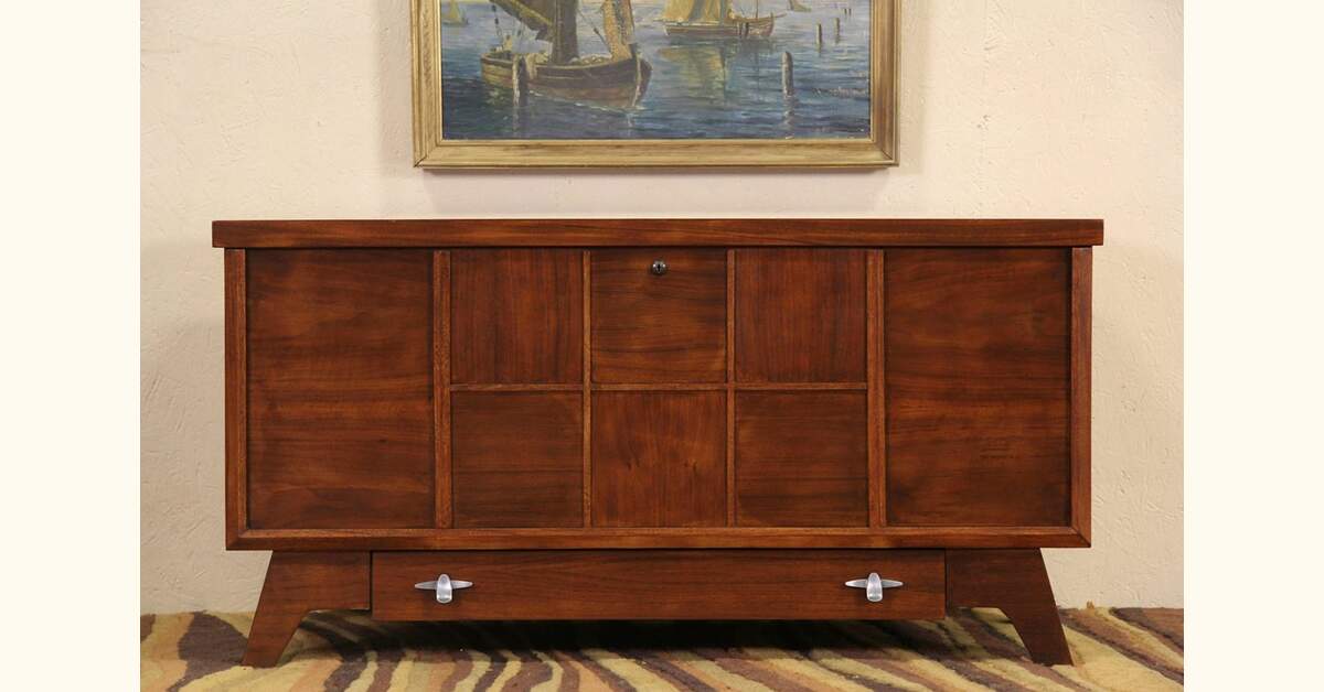 Midcentury Modern Lane Bench Cedar Chest, 1960 Vintage