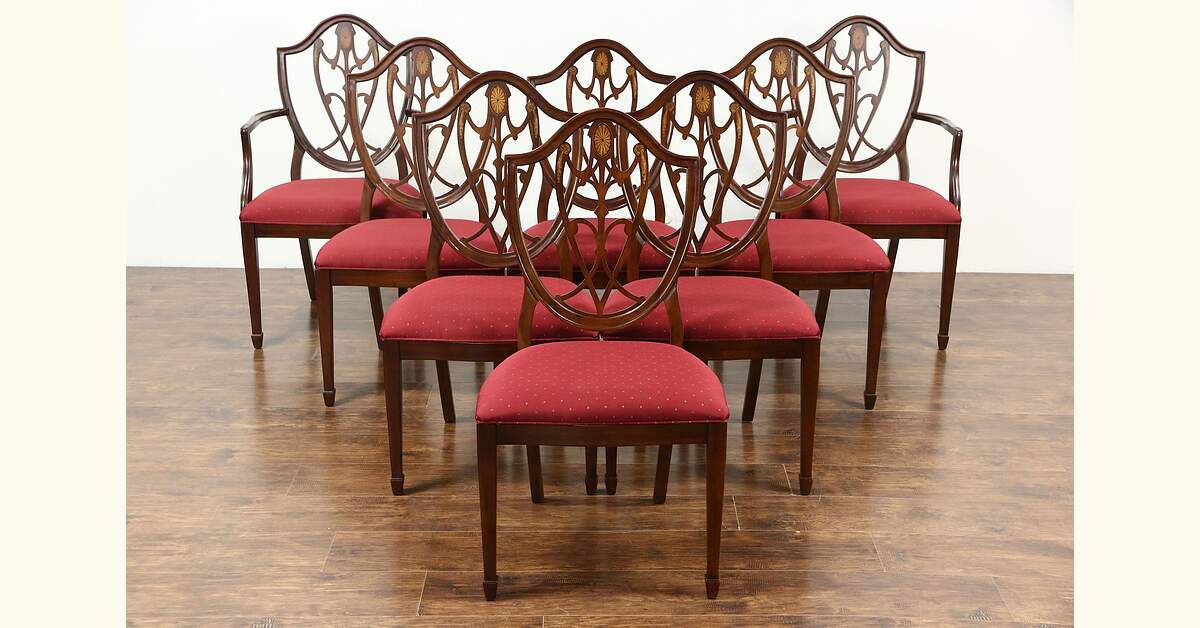 Set of 8 Drexel Heritage Vintage Shield Back Traditional Mahogany