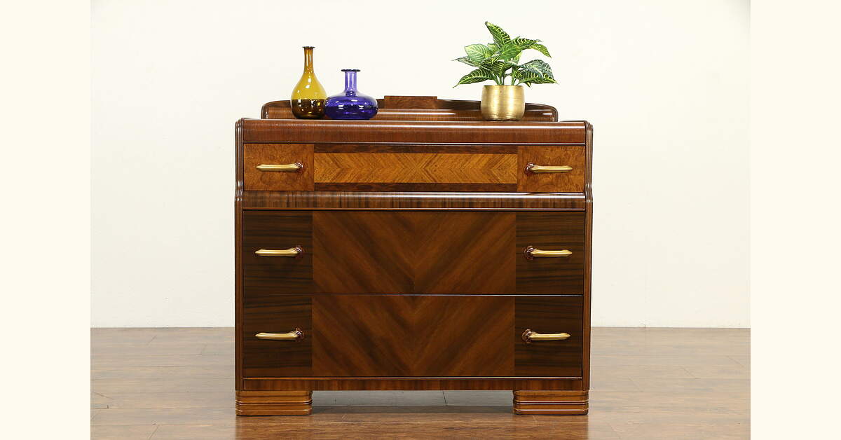 ビンテージ 30s ハーレクイン　ジェスチャー　アールデコ　アンティーク　レトロ Art Deco Waterfall 1930's Vintage Chest or Dresser