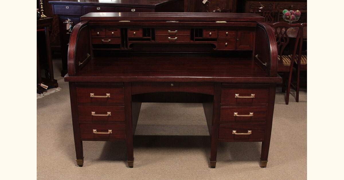 deskrollcmah.JPG
