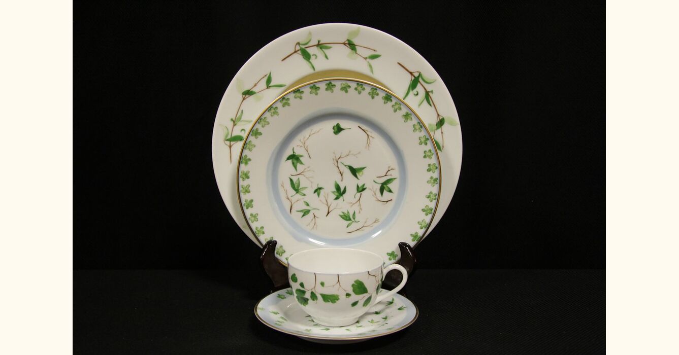 Raynauld Limoges Christian Tortu China 4 Pc, Place Setting Raynauld Limoges Christian Tortu China 4 Pc, Place Setting
