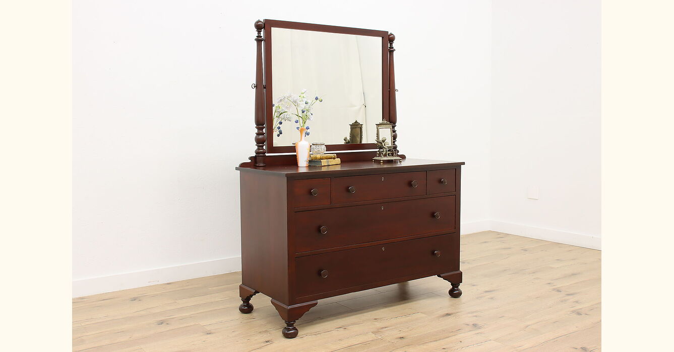 Antique mahogany dresser with mirror discount
