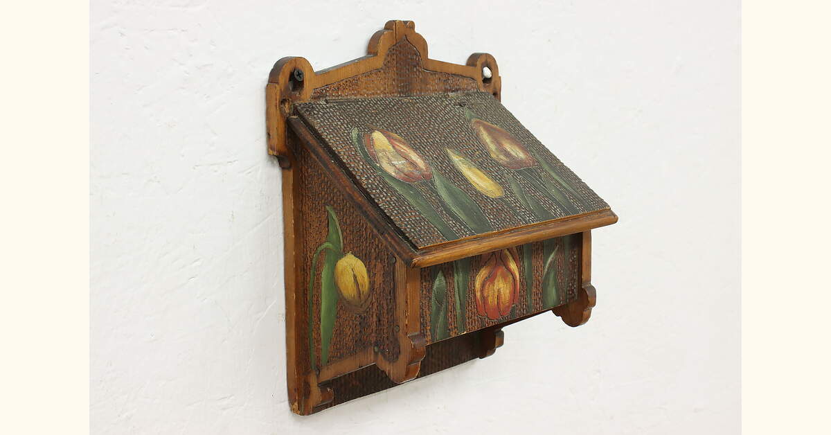 小物入れ ART DECO vintage WFace Folk Art Antique Hand Painted Flowers Pyrography Wall Pocket