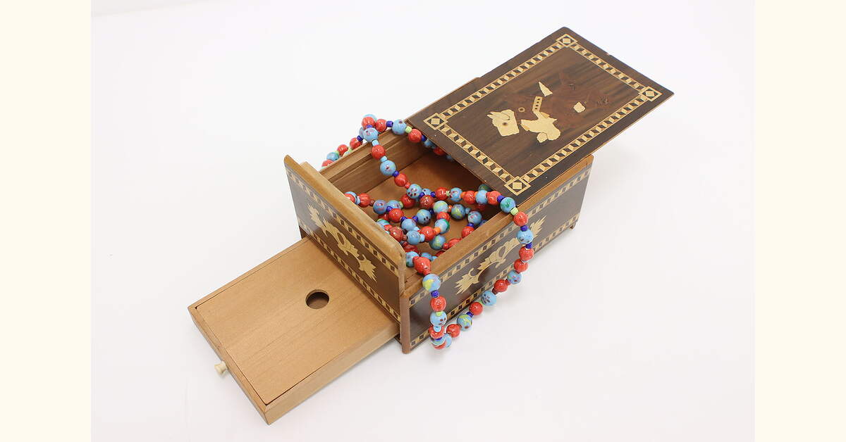 Japanese Vintage Walnut & Inlay Puzzle Trinket Box, Mt. Fuji